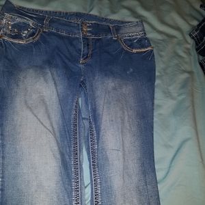 Amethyst series 31 Selena bootcut jeans